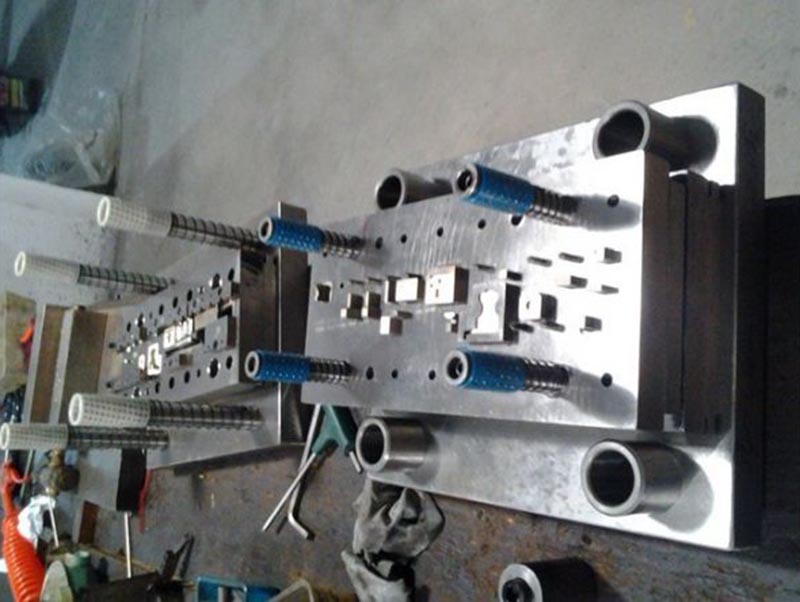 红塔模具制造-12